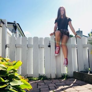 Meet your Posher, Ashlyn